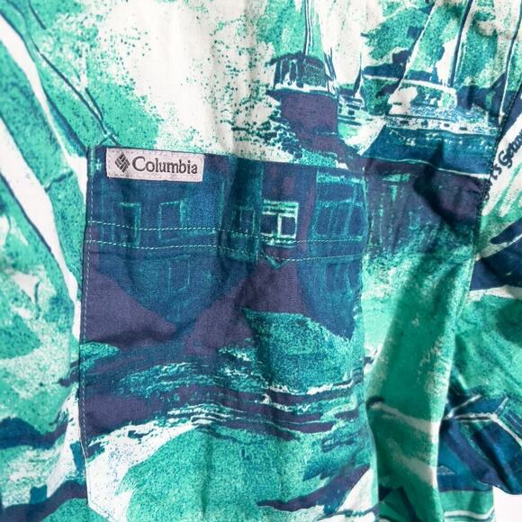 Columbia Button Down Short Sleeve Shirt Rapid Rivers Printed Large Green Blue - Picture 5 of 6